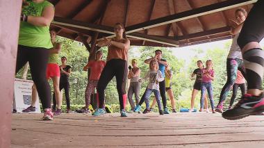 Zajęcia fitness na świeżym powietrzu