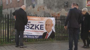 Niszczą plakaty kandydatów PO. Tematem zajmie się policja