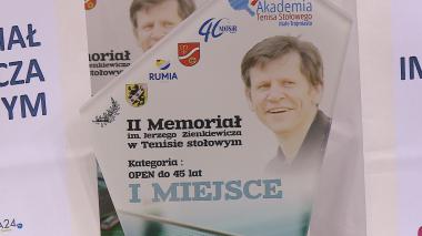 Zagrali w ping-ponga ku pamięci byłego prezesa