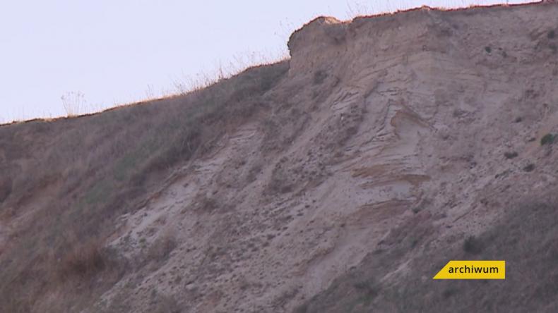 Nie żyje nastolatek przysypany na terenie żwirowni