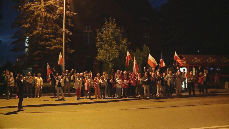 Demonstracja przed sądem rejonowym w Wejherowie