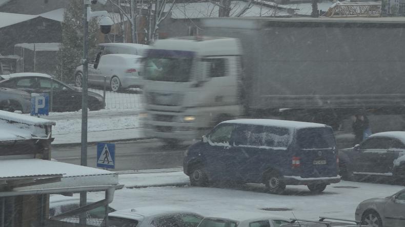Warunki na drogach mogą być trudne