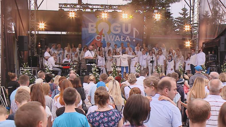 Koncert Uwielbienia „Bogu Chwała” w Rumi