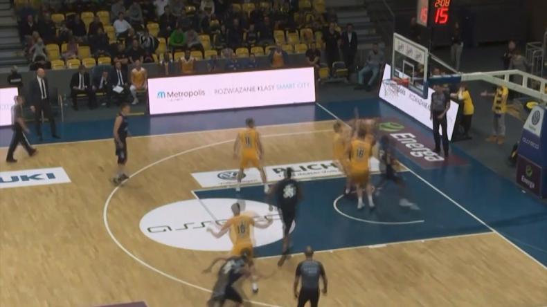 Koszykarze Arki wrócili na zwycięskie tory