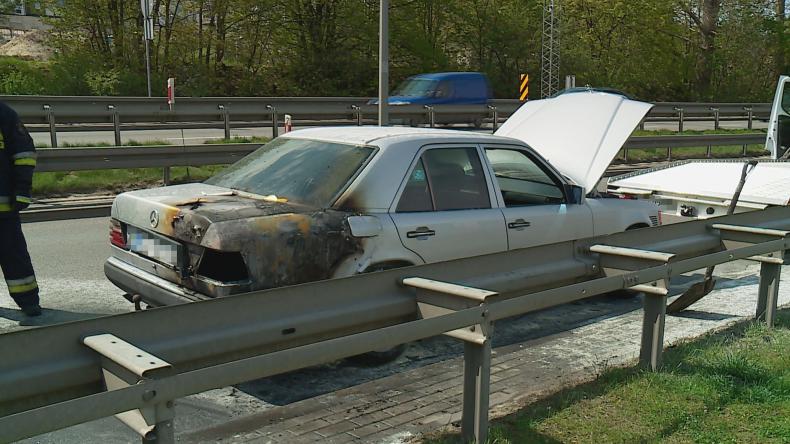 Pożar samochodu na DK6 w Redzie