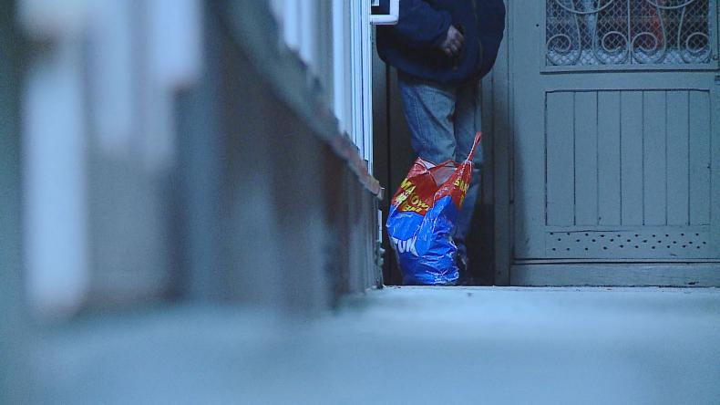 Niskie temperatury zagrożeniem dla bezdomnych