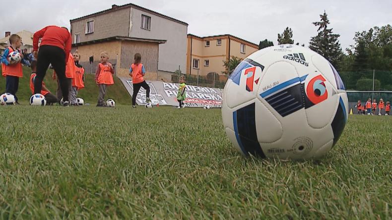 Piątek i Buzała będą szkolić dzieci z Luzina