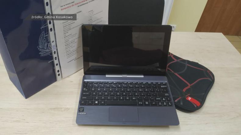 Uczniowie z regionu dostają laptopy