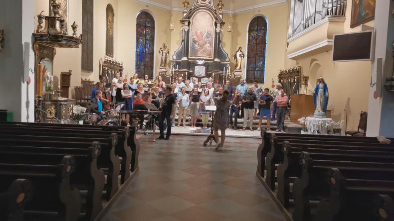 Muzycznie wspomną postać Papieża Polaka