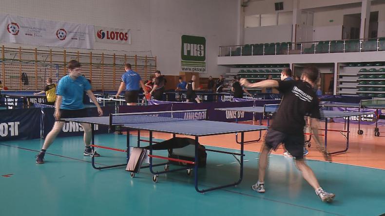 Pingpongowy turniej w Luzinie z rekordową frekwencją