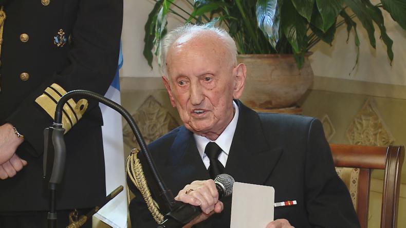 Kolejne wyróżnienie dla A. Pawelca - już kapitana