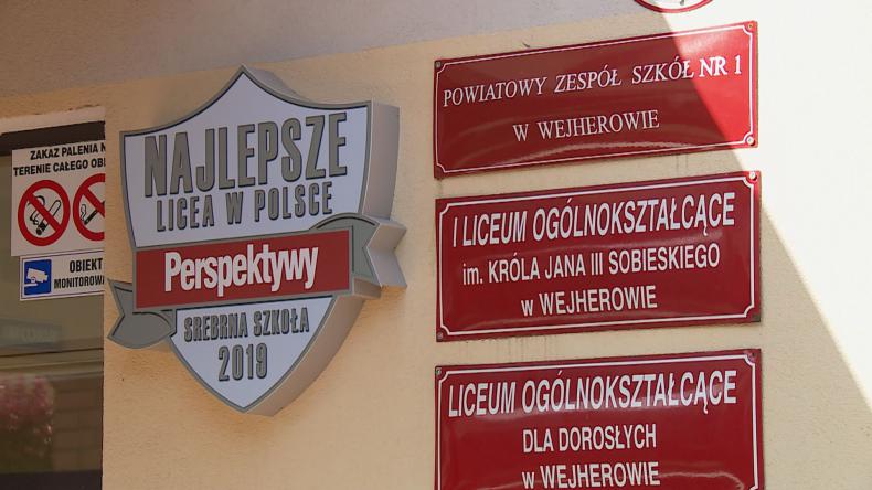 Stanęli przed drugą szansą na zdanie matury