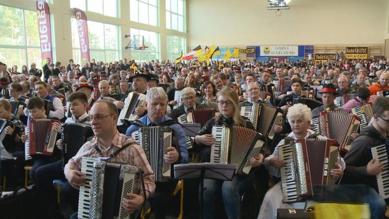 Kaszubi nie do pokonania w grze na akordeonach