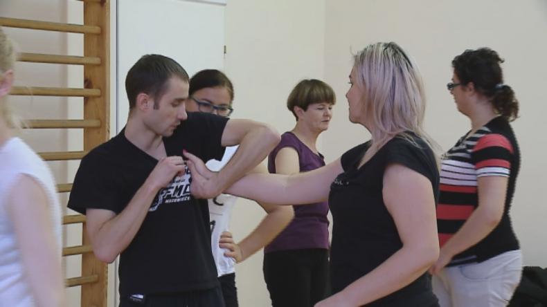 Kobiety z Wejherowa nauczą się powstrzymywać dusiciela