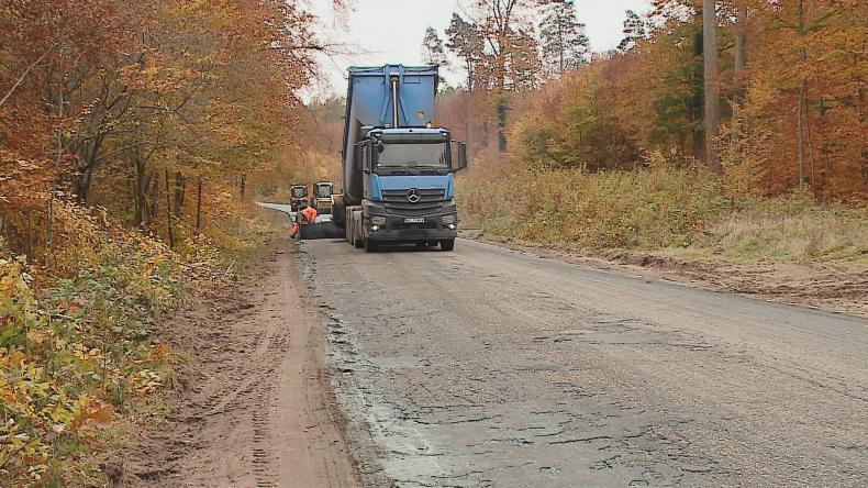 Remontują drogę między Wejherowem, a Gniewowem