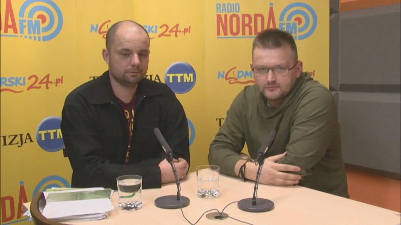 Leszek Kucira i Grzegorz Burmer z Ruchu Obrony Półwyspu i Obszaru Zatoki Puckiej