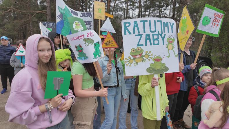 Kolejna odsłona akcji "Ratujmy żaby"