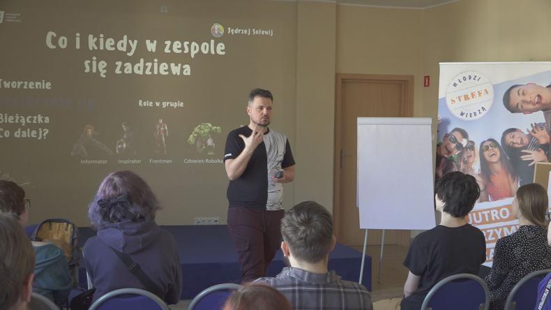 Młodzi czytelnicy wzięli udział w warsztatach
