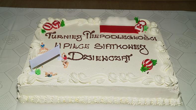 Turniej siatkówki z okazji Święta Niepodległości