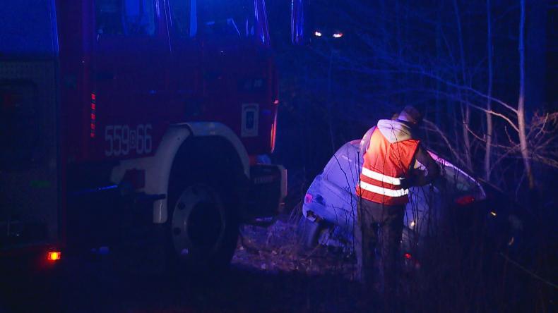 Dachowanie osobówki w Sopieszynie