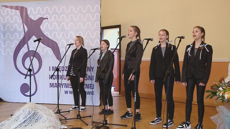 Wyjątkowy konkurs wokalny w wejherowskiej "dziewiątce"