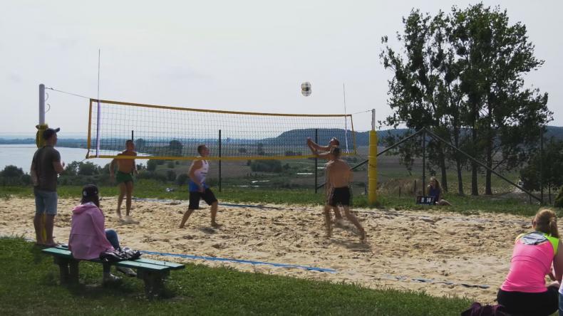 Turniej siatkówki plażowej