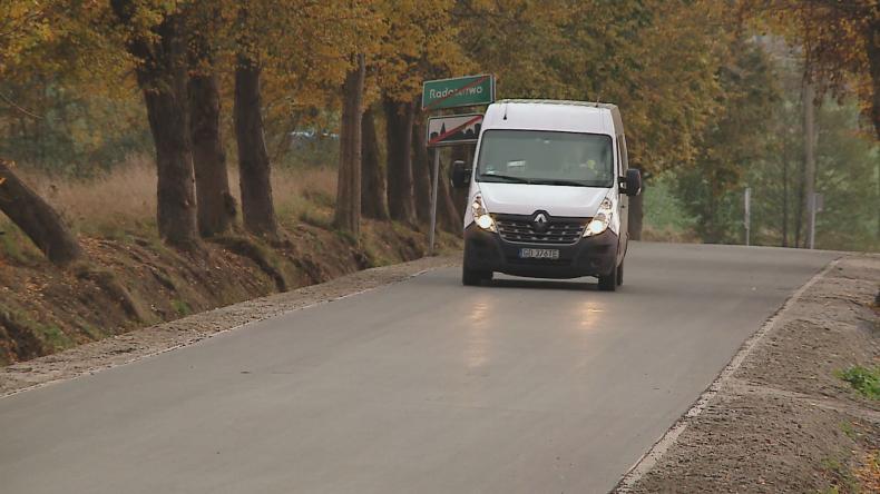 Kolejna droga w powiecie puckim zmodernizowana