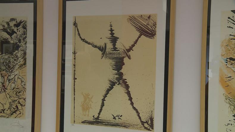 Prace Salvadora Dali na wystawie w Luzinie