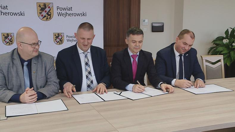 Umowy na realizacje zadań drogowych podpisane