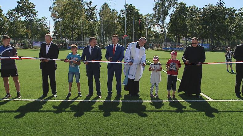 Otwarcie boiska Salos w Rumi