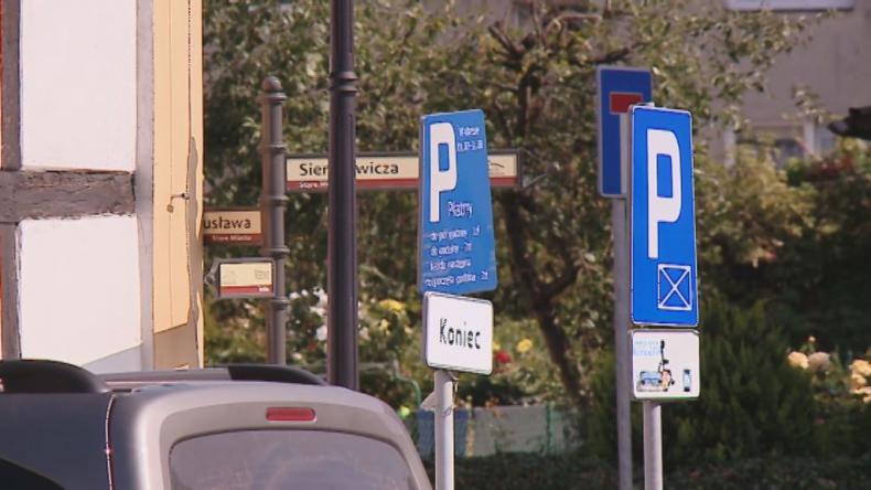Puck: parkingi płatne przez cały rok