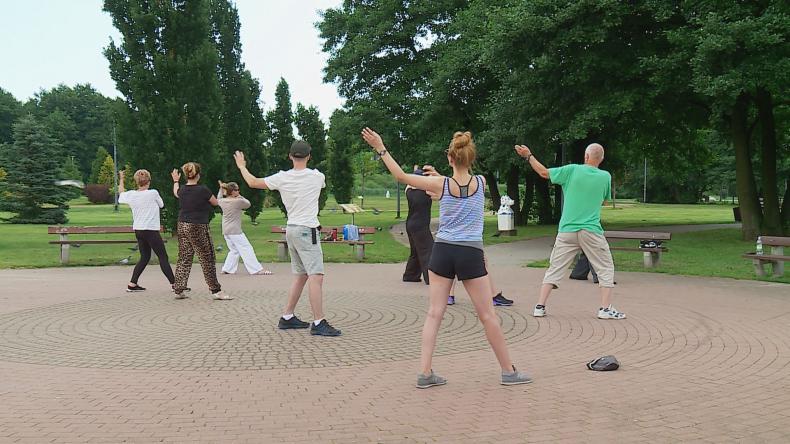 Tai Chi na świeżym powietrzu