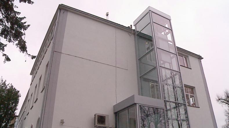 Kolejne opóźnienie w uruchomieniu puckiej windy