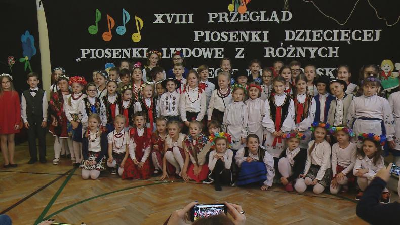 Dzieci wykonały ludowe piosenki
