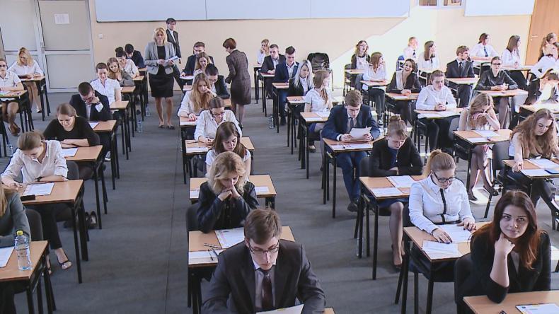 Ruszył maturalny maraton – na pierwszy ogień polski
