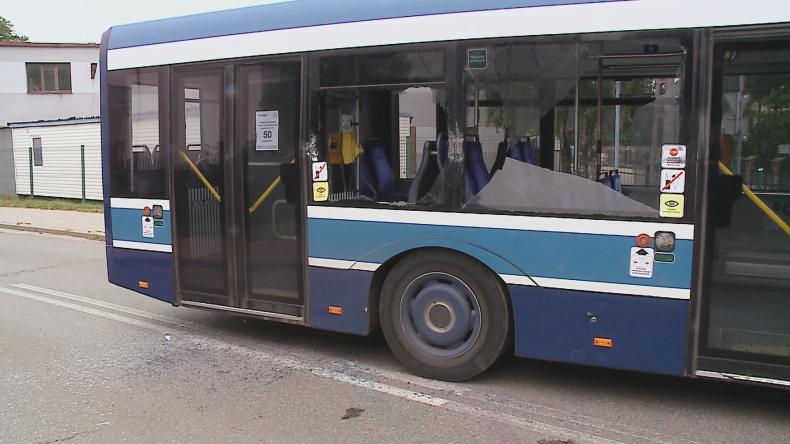 Poranna kolizja z autobusem w Bolszewie