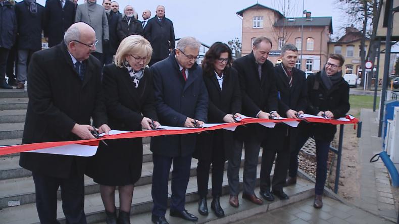 Przecięli wstęgę na redzkim węźle