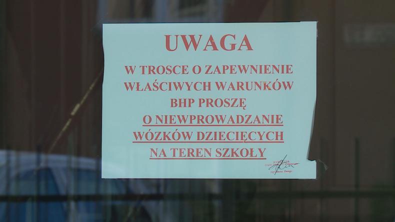 Zakaz wjazdu z wózkami