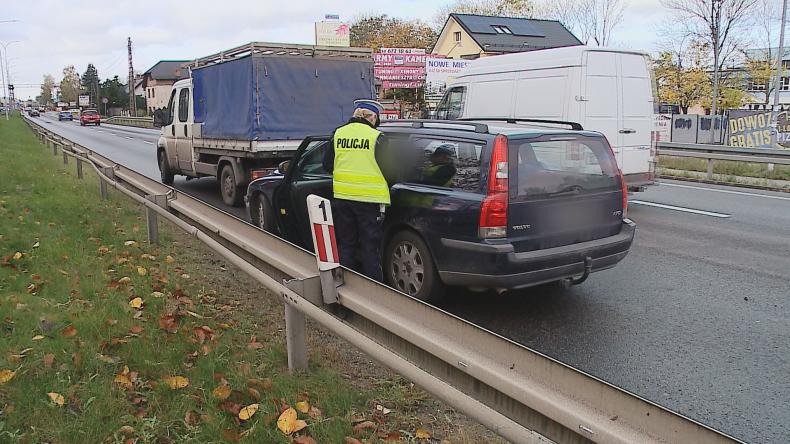 Zatrzymał samochód na DK6 i zaczepiał kierowców