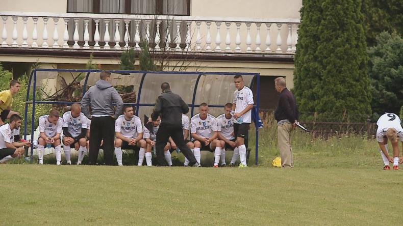 Strzelają nowi, Gryf wygrywa – start za tydzień