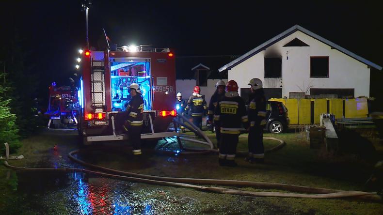 Pożar budynku stajni w Orlu