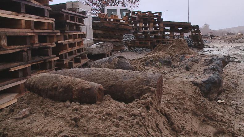 Cztery niewybuchy na placu budowy