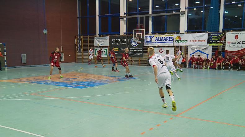 Po zaciętej walce musieli uznać wyższość lidera