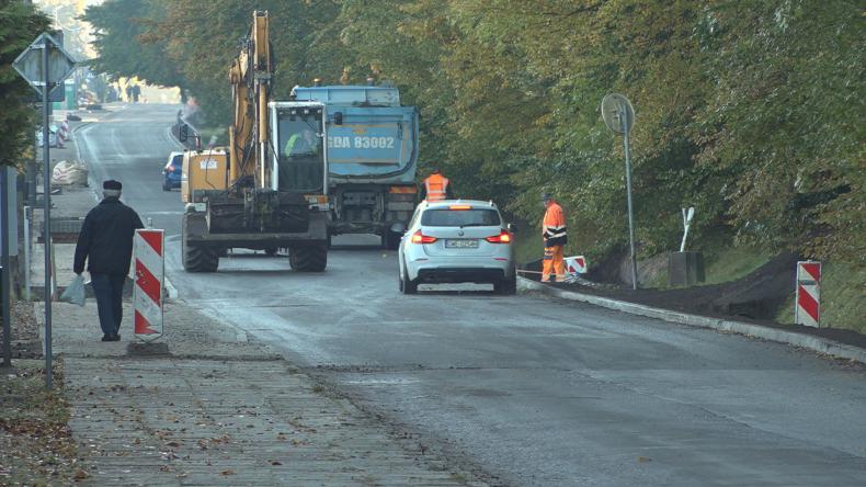 Ostatnie prace na ulicy Roszczynialskiego