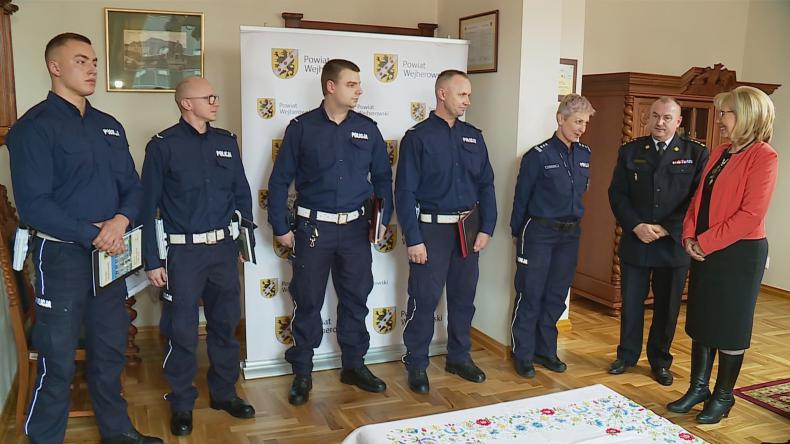 Bohaterscy policjanci nagrodzeni