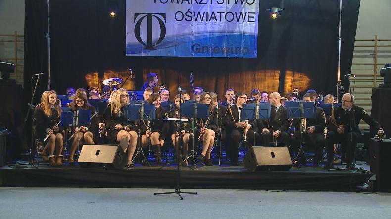 Gniewino walczy o protezę dla Jadzi