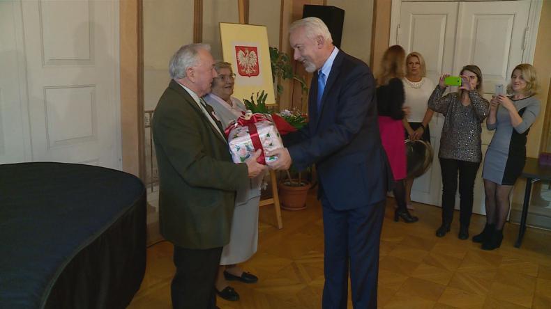 50 lat na dobre i złe - kolejne pary świętowały złote gody