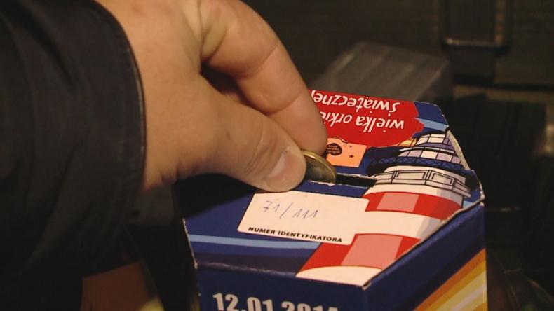 Licytacje i zbiórki uliczne. Trwa liczenie datków na WOŚP