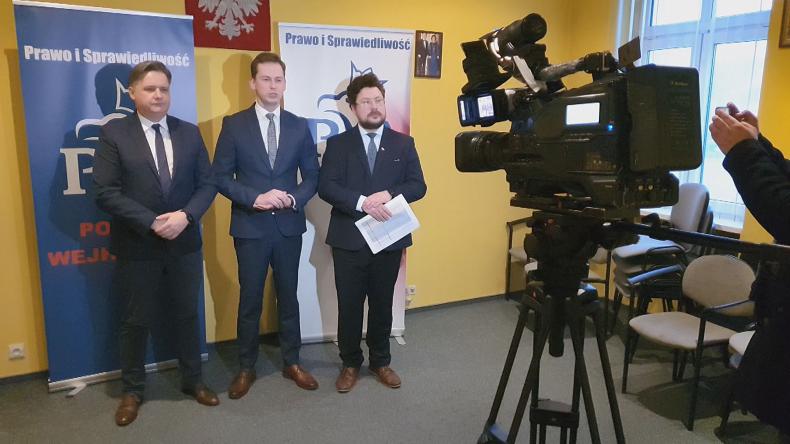 Konferencja PiS o dawnych reformach emerytalnych