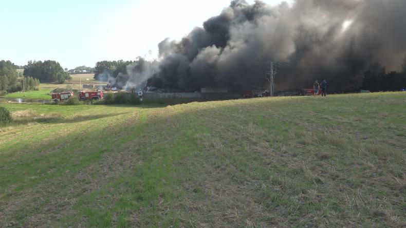 Ogromny pożar w Łebieńskiej Hucie